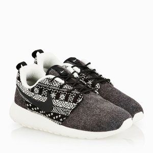 Nike Roshe One Winter (open for offers)